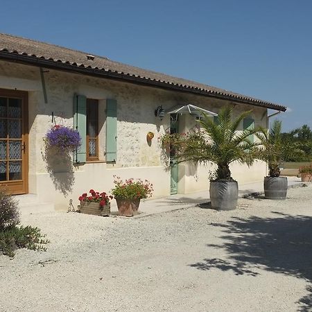 Chateau Haut Baron Hotel Saint-Estephe  Exterior photo