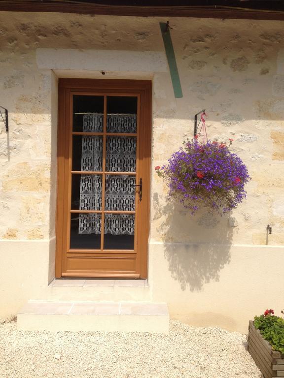 Chateau Haut Baron Hotel Saint-Estephe  Exterior photo